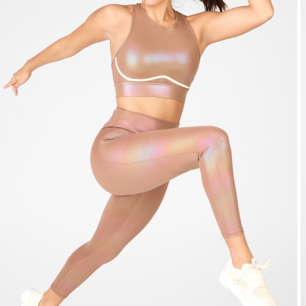 Fabletics Your Time to Shine Set